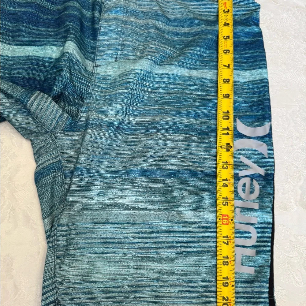 Hurley Phantom Size 36 Sandbar Board Shorts Swim Trunk Blue Striped‎ Surf